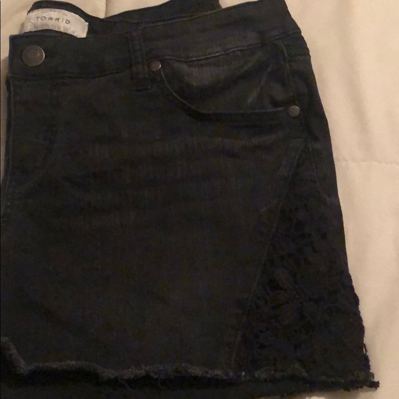 torrid Pants - Black Torrid Shorts with Lace On The Sides